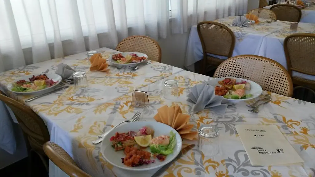 Hotel Desire' Riccione 3*,  Italien