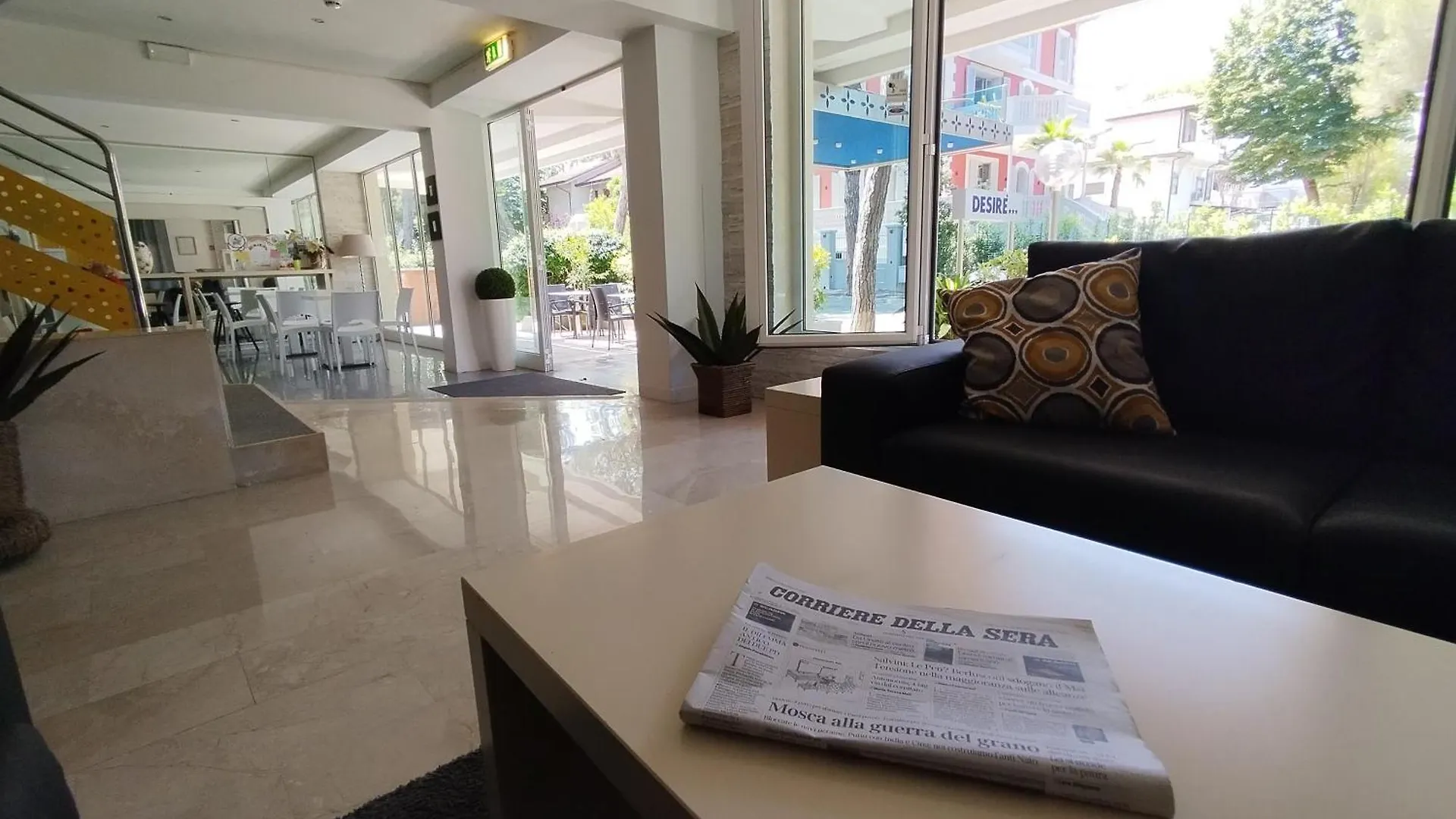 Hotel Desire'