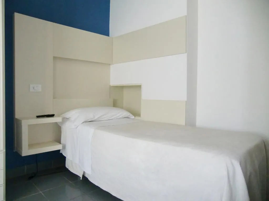 Hotel Desire' Riccione 3*,  Italia